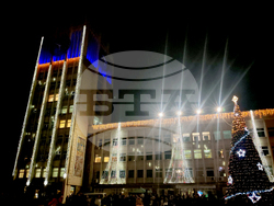 Габрово - елха - светлини