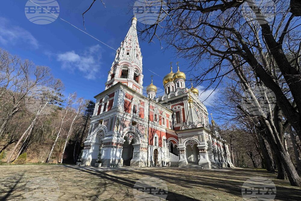 Шипка - Храм-паметникът „Св. Рождество Христово“