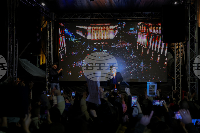 На участието на младите хора в протеста акцентираха изказващите се от трибуната в т.нар. Триъгълник на властта