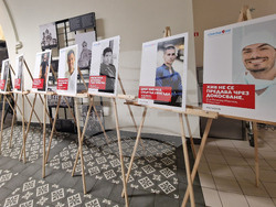 Световен ден за борба с ХИВ/СПИН - #ЧестноЗаХИВ - фотографската изложба