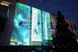 Велико Търново - въздушно-акробатично шоу - светване на коледните светлини