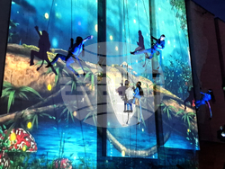 Велико Търново - въздушно-акробатично шоу - светване на коледните светлини