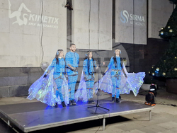 Велико Търново - въздушно-акробатично шоу - светване на коледните светлини