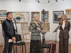 Бургас - благотворителна изложба