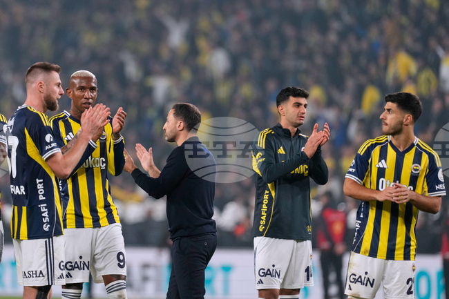 Президентът на Фенербахче беше освободен под съдебен контрол