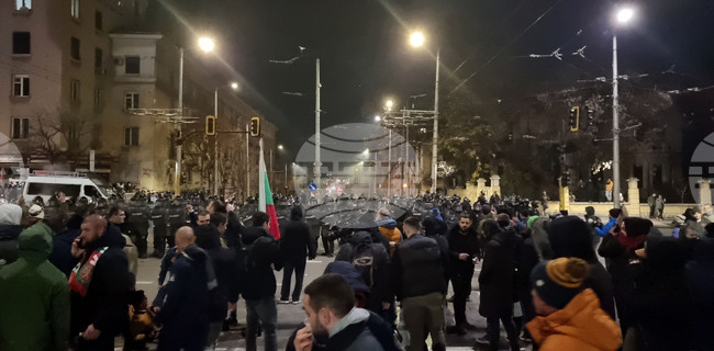 Световни медии коментират протестите в България