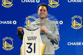 Warriors Seth Curry Basketball