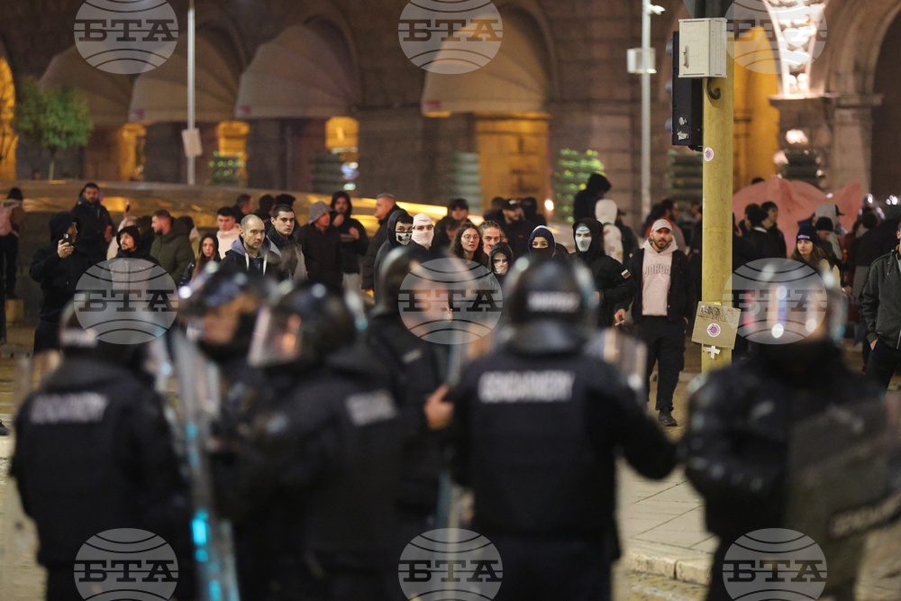 Протест - ескалация - полиция - протестиращи - задържане