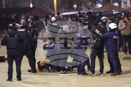 Протест - ескалация - полиция - протестиращи - задържане