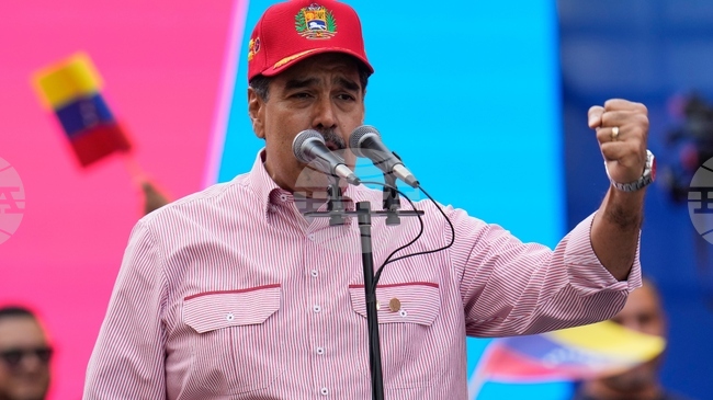 Венецуелският президент Николас Мадуро се закле в "абсолютна вярност" към венецуелския народ