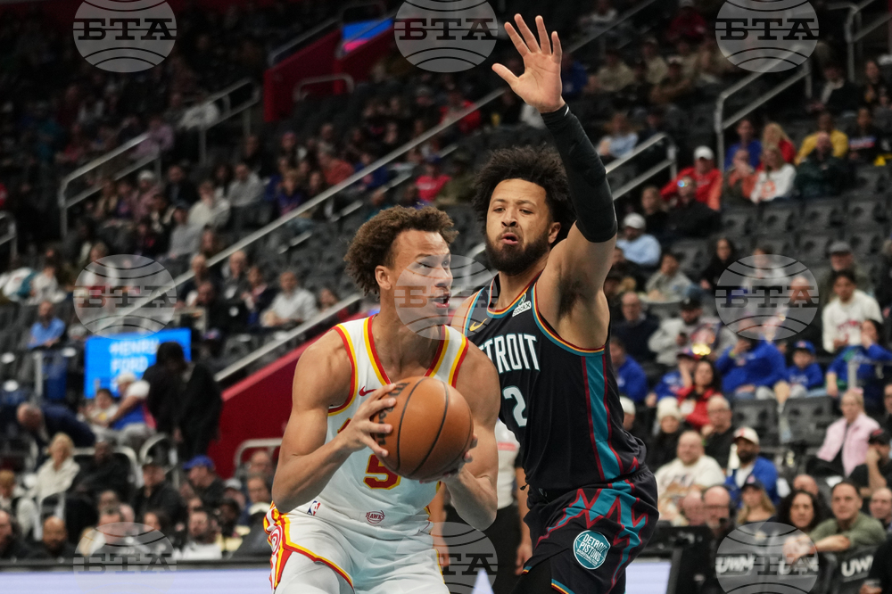 Hawks Pistons Basketball