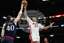 Clippers Heat Basketball