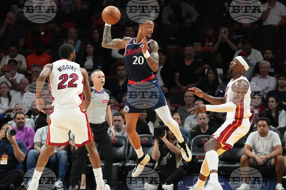 Clippers Heat Basketball