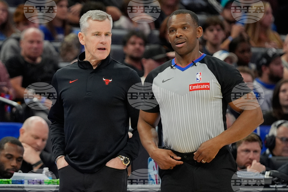 Bulls Magic Basketball