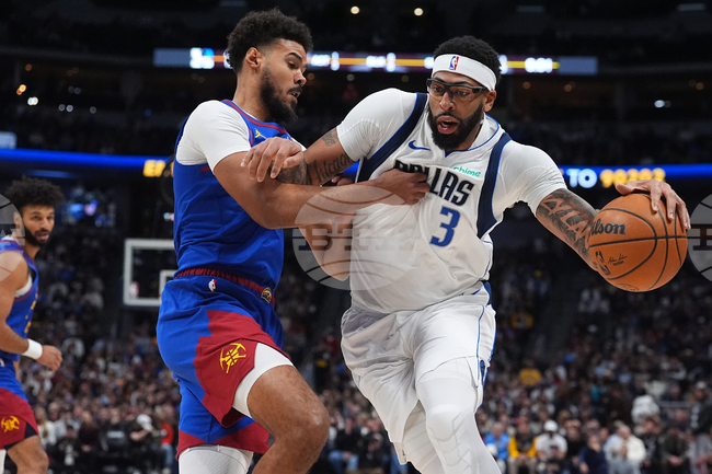 Далас победи Денвър като гост в НБА, Антъни Дейвис записа рекордните си за сезона 32 точки