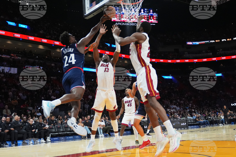 Clippers Heat Basketball