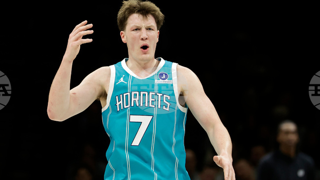 Новобранецът Кон Кнюпел стана най-бързият играч, достигнал до 100 отбелязани тройки в историята на НБА