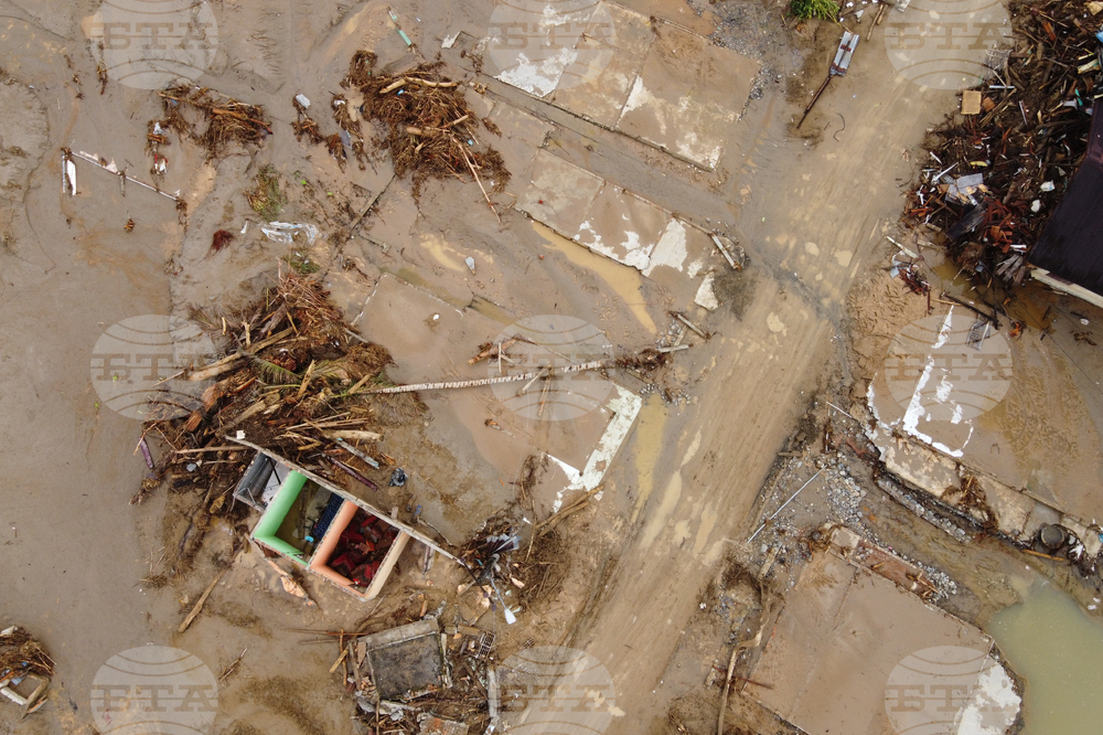 Indonesia Extreme Weather Asia Flooding