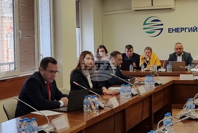 Проект на решение на КЕВР за поскъпване на водата в част от населените места беше обсъден на открито заседание