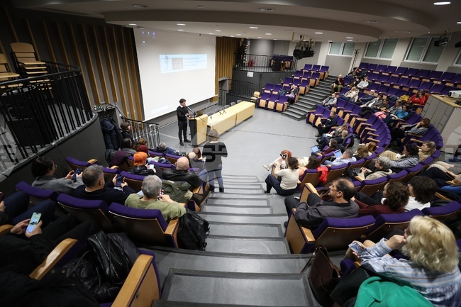 Кръгла маса - „Първи форум за устойчиво развитие на сценичните изкуства в България“