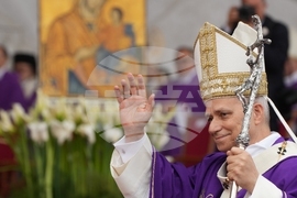 Lebanon Mideast Pope