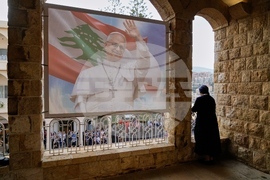 APTOPIX Lebanon Mideast Pope