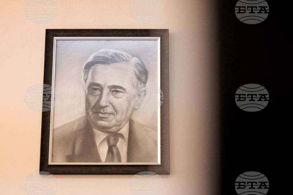 Бургас - Профилирана природоматематическа гимназия „Акад. Никола Обрешков"