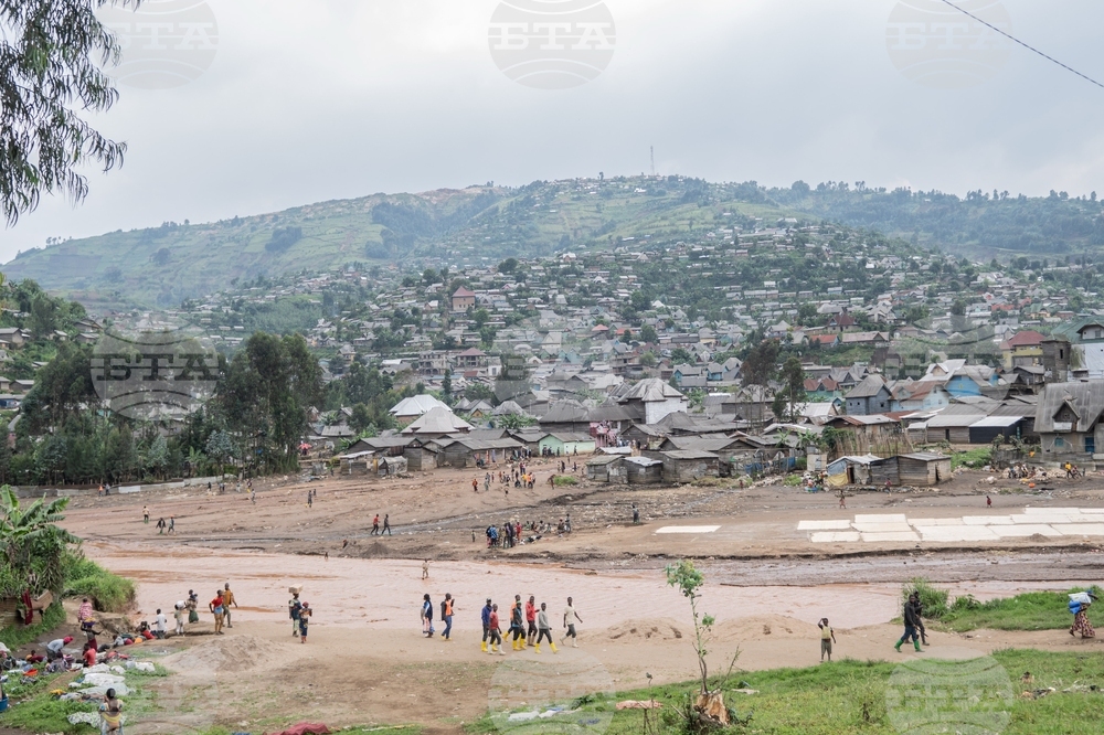 Congo Measles Vaccination