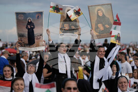 APTOPIX Lebanon Mideast Pope