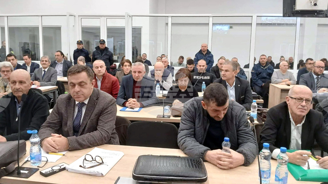 Защитата на част от обвиняемите за пожара в дискотека "Пулс" в Кочани беше изслушана на поредно заседание по делото днес