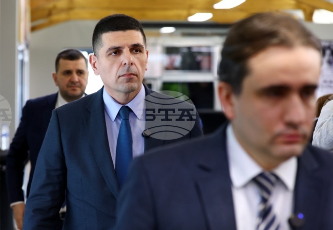 Беше направен опит протестът снощи да бъде опорочен, каза съпредседателят на "Да, България" Ивайло Мирчев