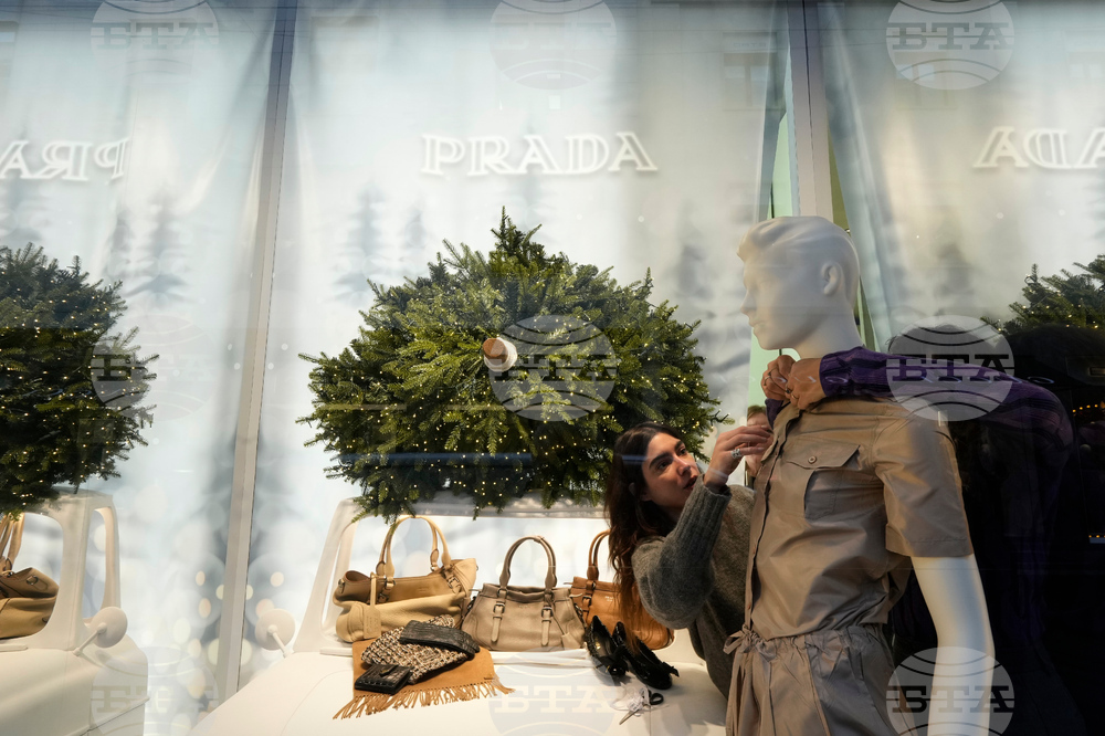 Italy Fashion Prada Versace