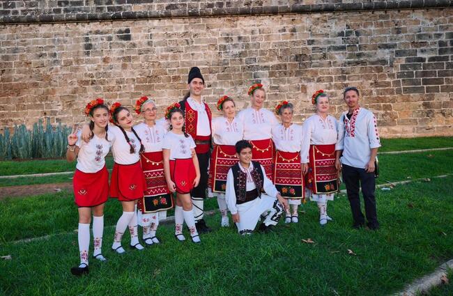 Танцьорите от състав „Българска роза“ в Палма де Майорка ще вземат участие в гала вечер, посветена на интеграцията, изкуството и културата