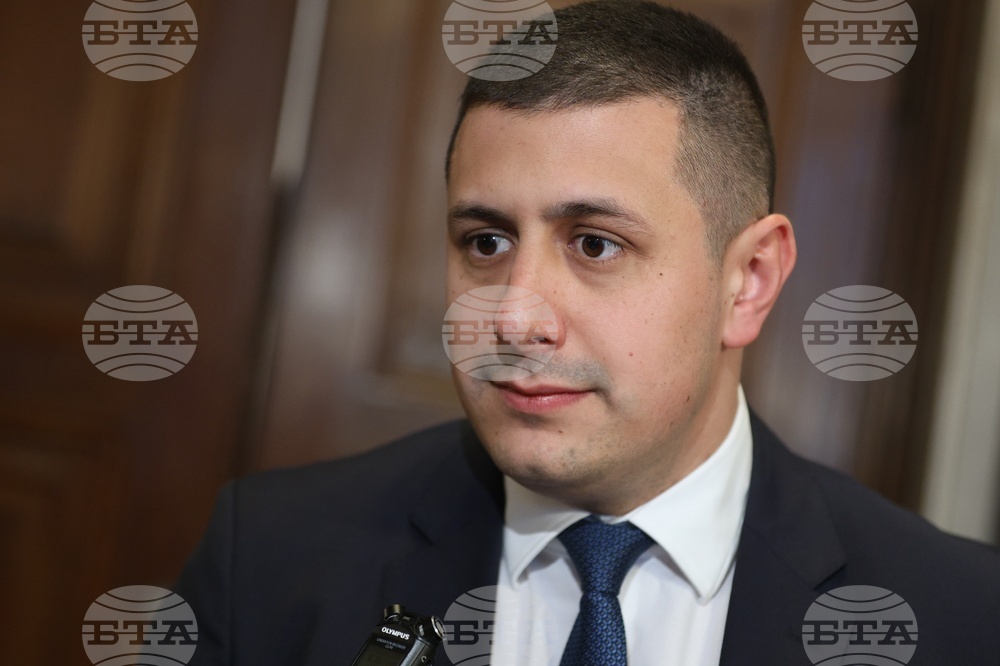 Заседанието на временната комисия за дейността на Джордж и Александър Сорос не се състоя поради липса на кворум