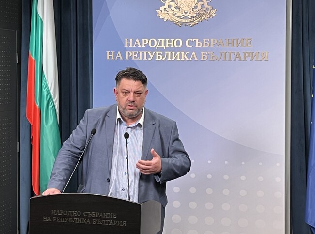 Атанас Зафиров: Социалните придобивки ще бъдат запазени