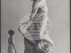 „Повече от една снимка“ представя историята на българската фотография през ХХ век в Софийската градска художествена галерия. Снимка: СГХГ