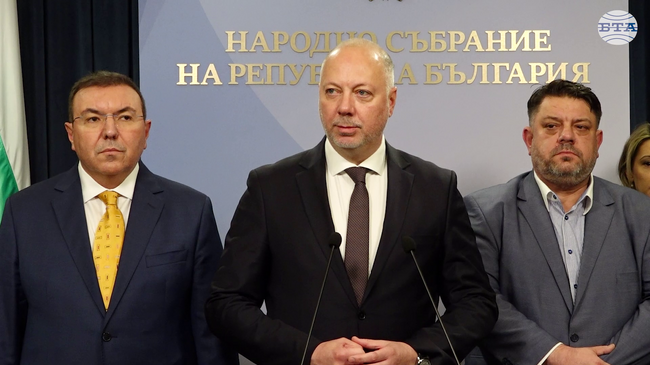 Ще направим необходимото бюджетът да бъде консенсусен, заяви премиерът Росен Желязков, като не изключи да има удължителен бюджет