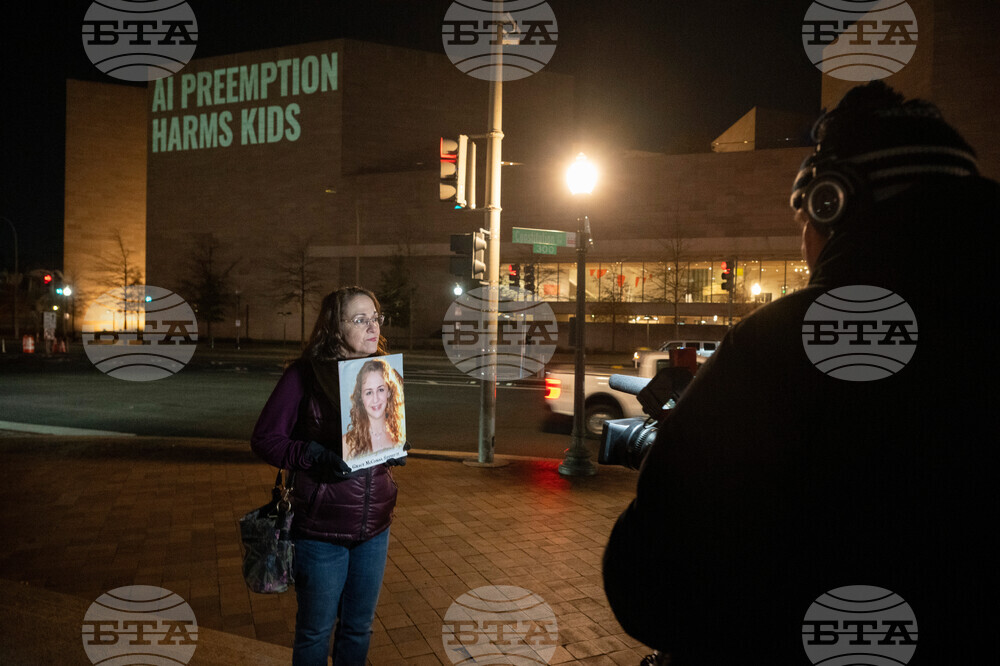 Heat Initiative Light Projection