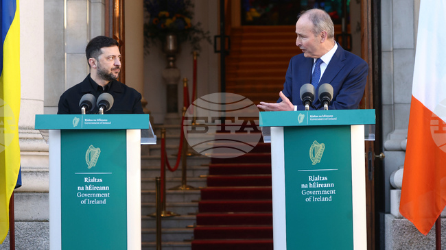 Зеленски каза, че се страхува, че САЩ може да изгубят интерес в постигането на мир в Украйна