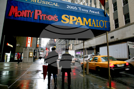 Theater-Spamalot Tour
