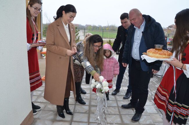 Областният управител присъства на откриването на обновения Дом за стари хора в село Дреновец