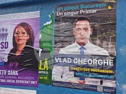 Румъния - предизборни плакати за кмет на Букурещ