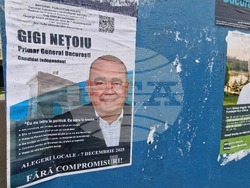 Румъния - предизборни плакати за кмет на Букурещ