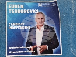 Румъния - предизборни плакати за кмет на Букурещ