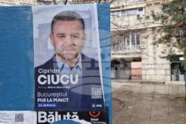 Румъния - предизборни плакати за кмет на Букурещ