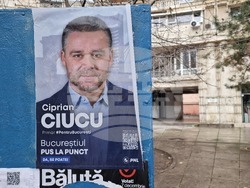 Румъния - предизборни плакати за кмет на Букурещ