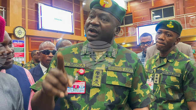 НАН: Сенатът на Нигерия одобри генерал Кристофър Муса за нов министър на отбраната