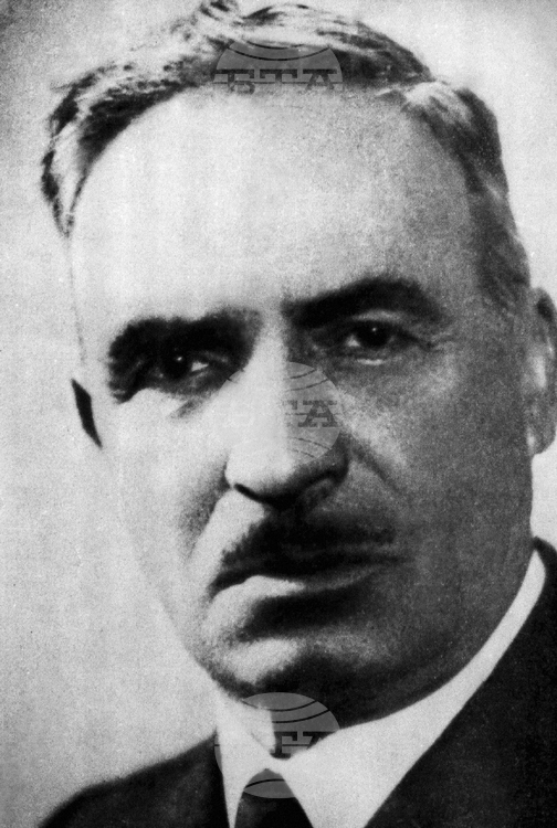 Two-Day Public Farewell in Sofia after Writer Elin Pelin’s Death in 1949