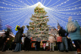 Russia Daily Life Holiday Lights