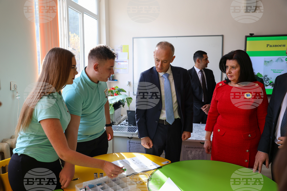 Якоруда - Красимир Вълчев - СТЕМ кабинети - откриване